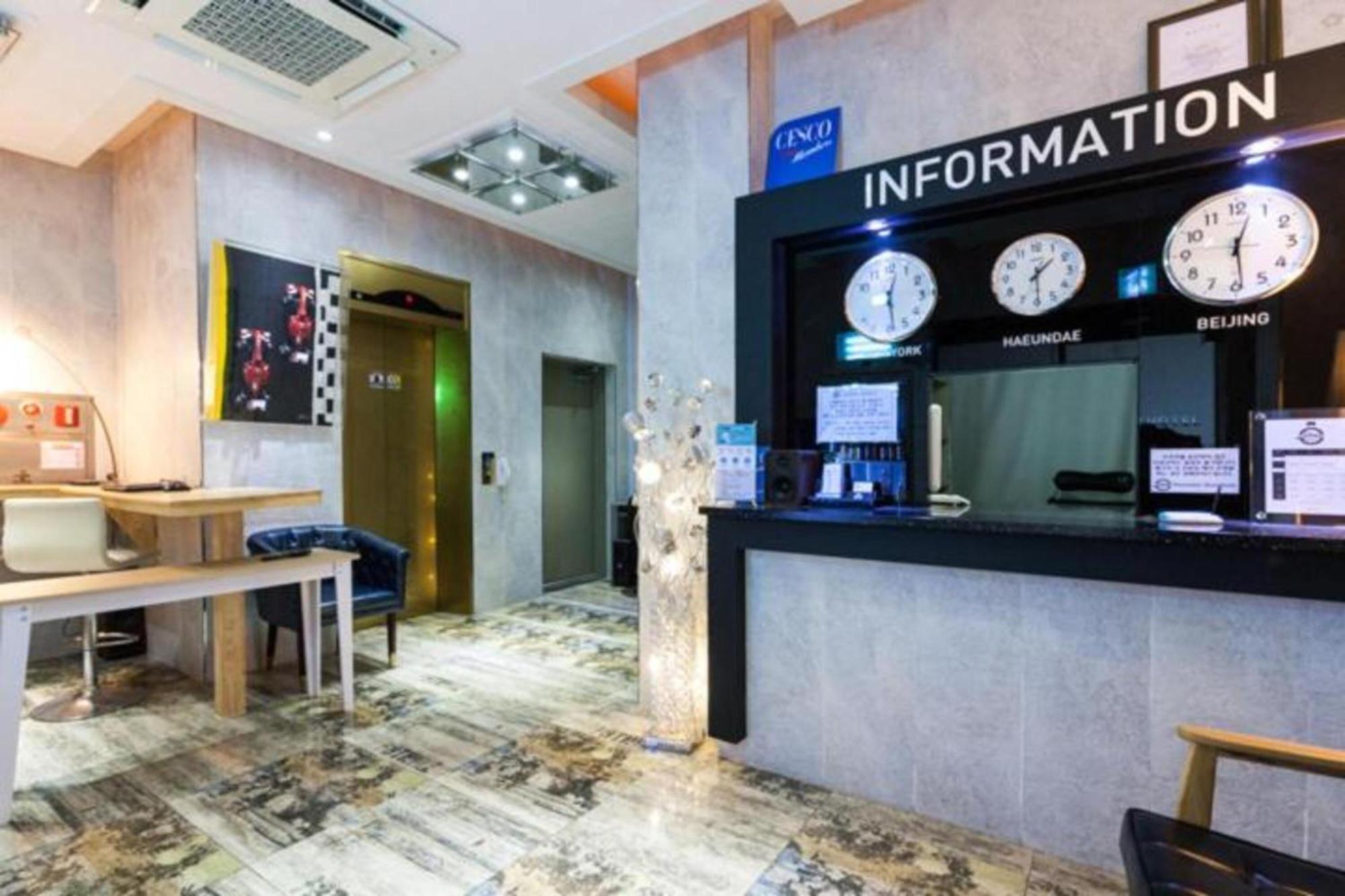 Show Hotel Haeundae ปูซาน ภายนอก รูปภาพ